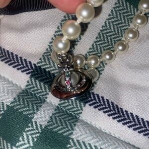 Vivienne Westwood One Row Pearl Drop Choker